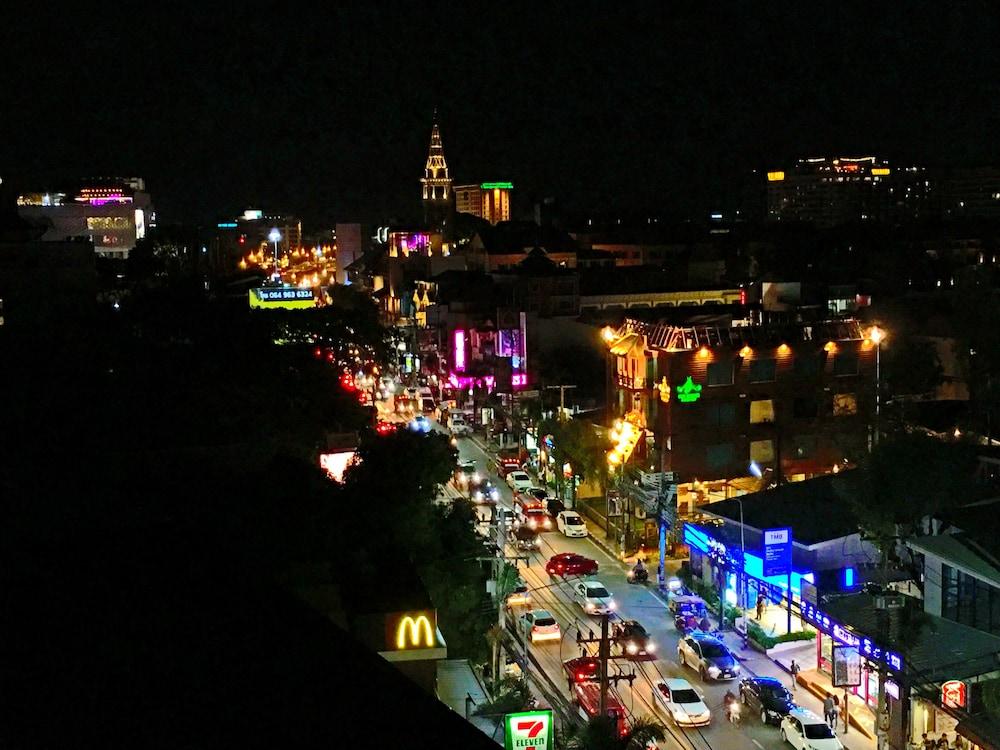 The Empire Nimman Hotel Chiang Mai Bagian luar foto