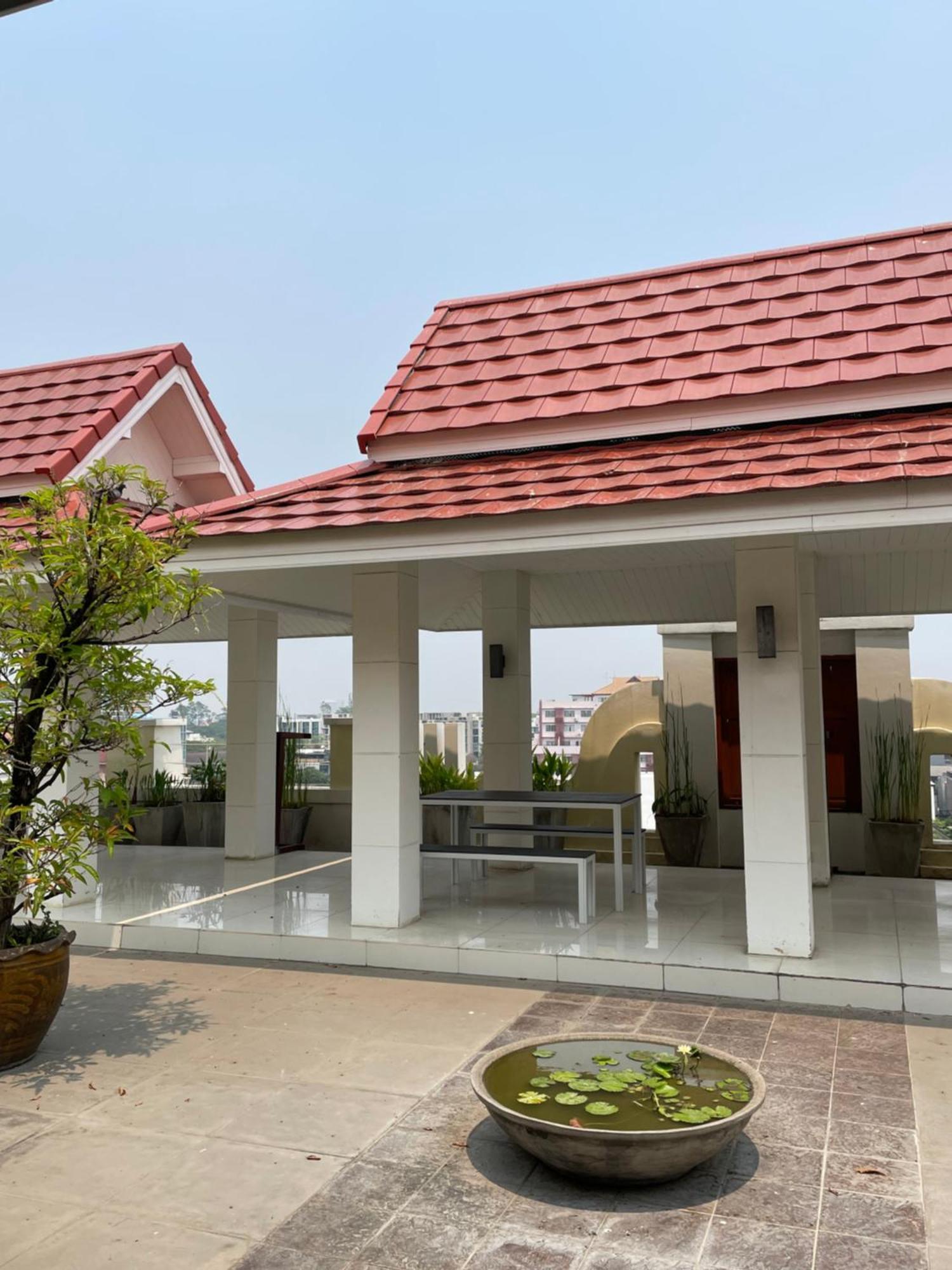 The Empire Nimman Hotel Chiang Mai Bagian luar foto