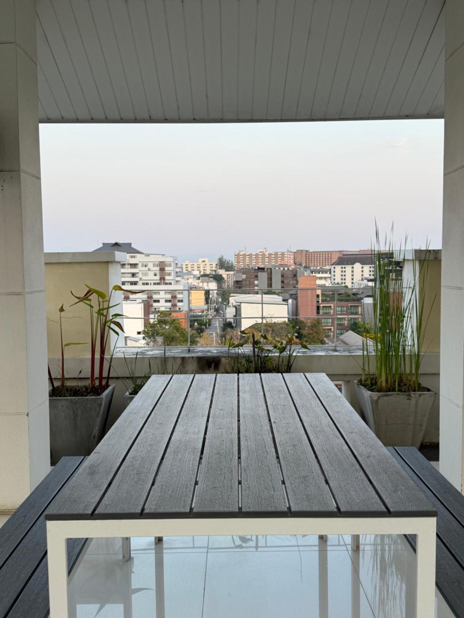 The Empire Nimman Hotel Chiang Mai Bagian luar foto