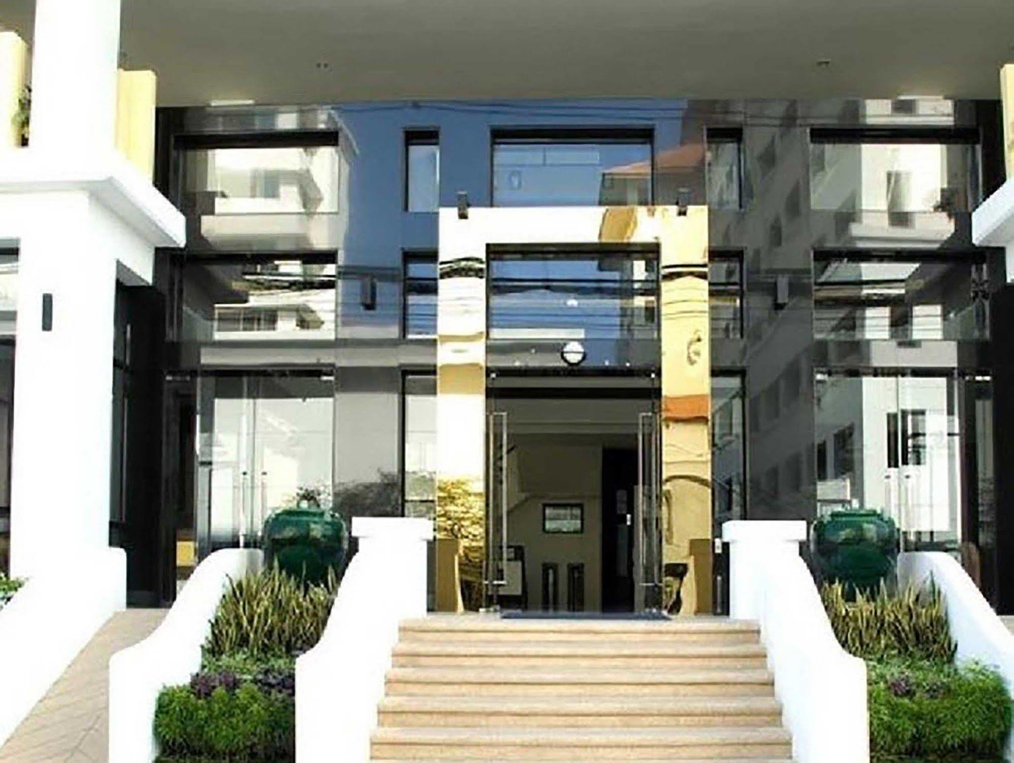 The Empire Nimman Hotel Chiang Mai Bagian luar foto