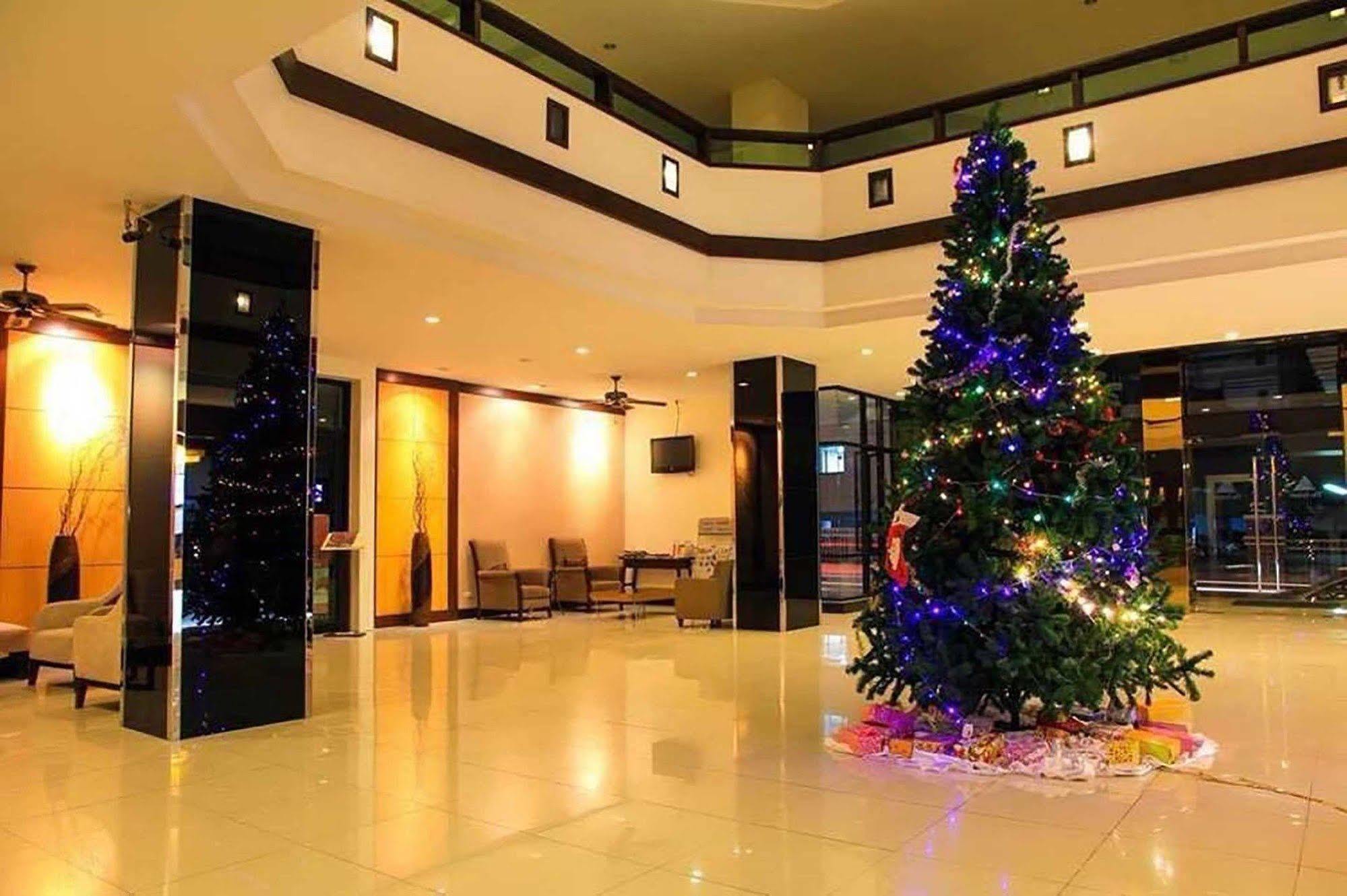 The Empire Nimman Hotel Chiang Mai Bagian luar foto